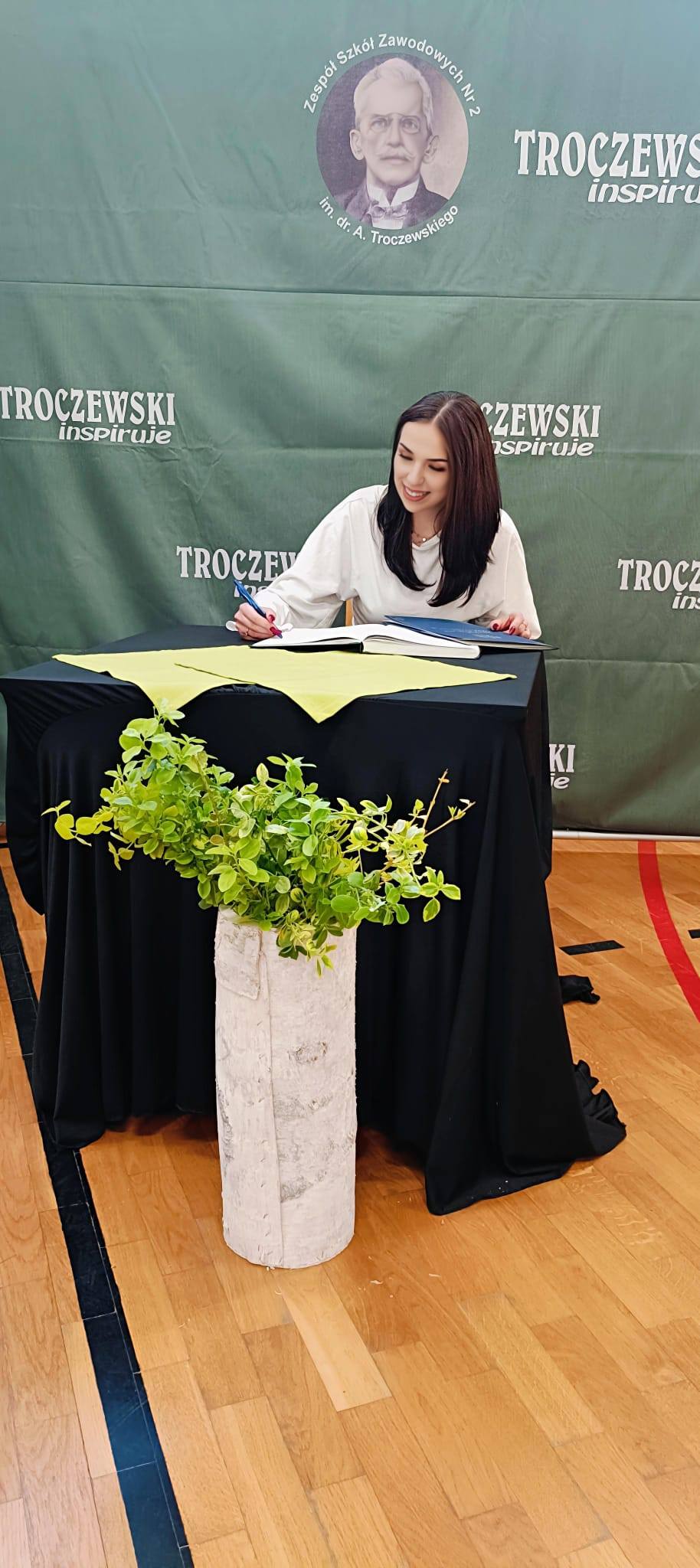 678976363_1410510694215141_8871455277935724967_n