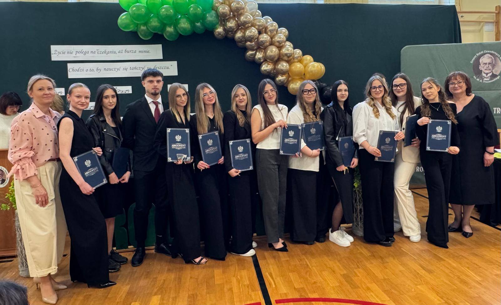 679004400_1410509400881937_4065988500548141992_n