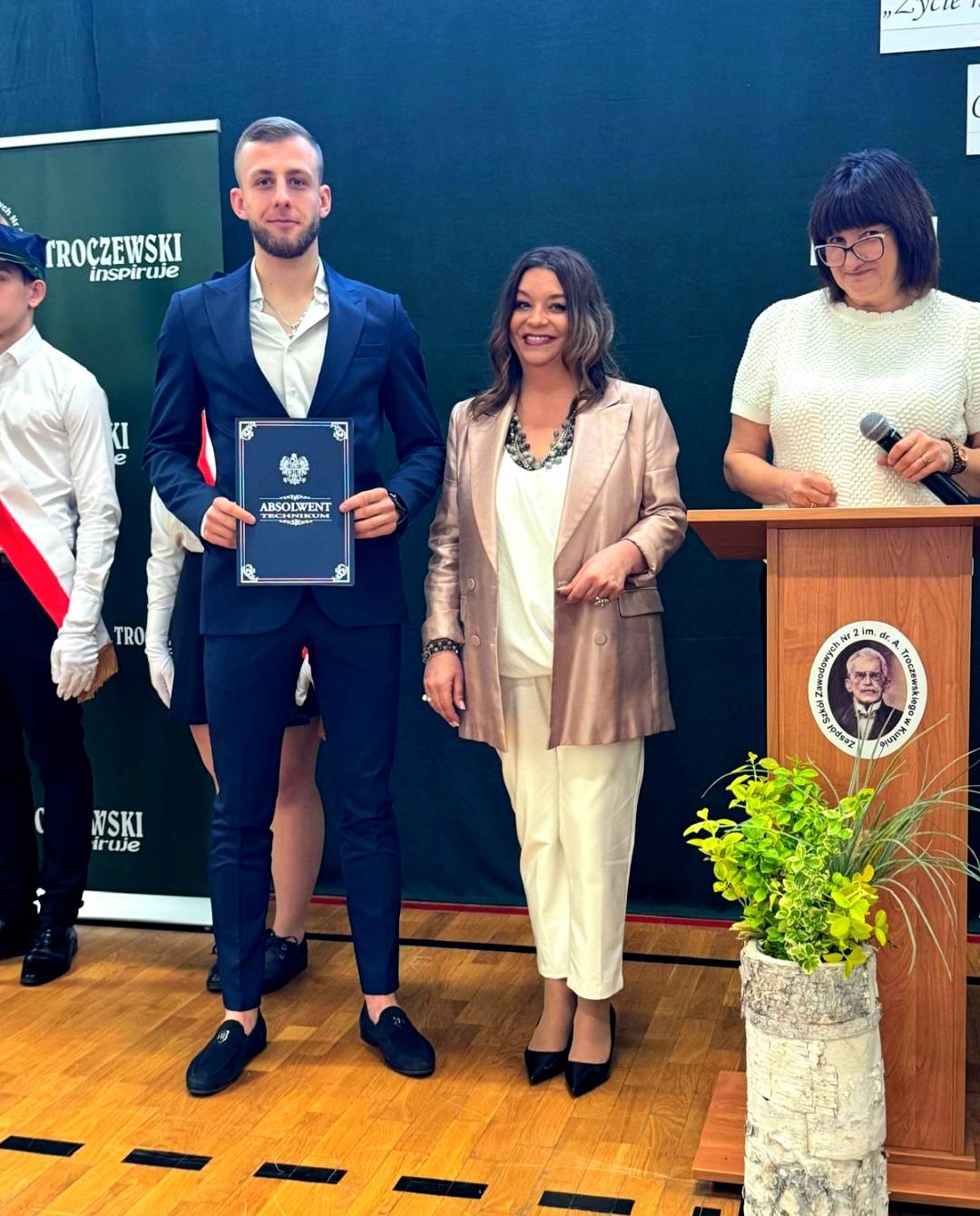 679961887_1410510837548460_4067517526058568832_n