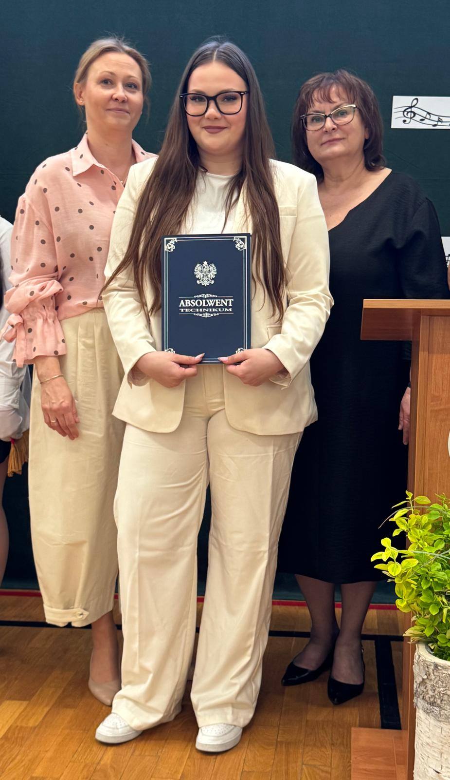 680038498_1410509464215264_534966892632345776_n