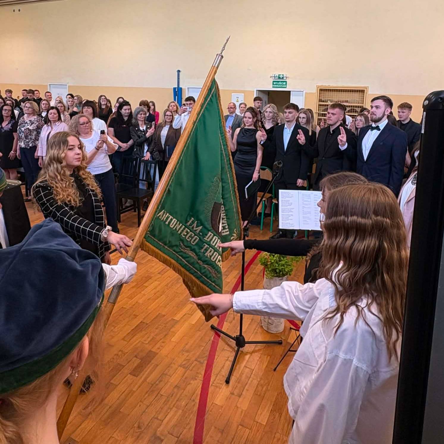 681241817_1410507617548782_1069072365314544396_n